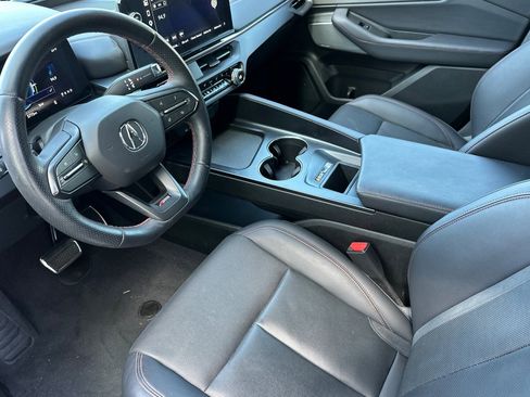 Used 2024 Acura ZDX A-Spec image 10