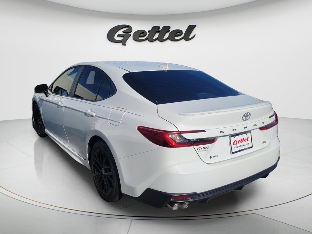 Certified 2026 Toyota Camry SE FWD image 5