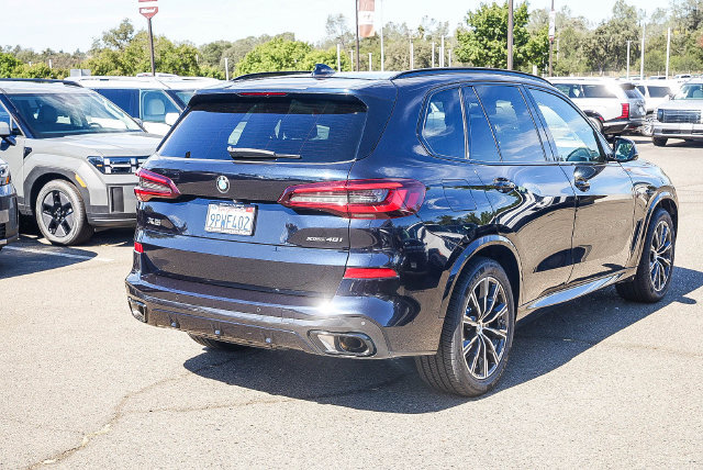Used 2021 BMW X5 xDrive40i w/ M Sport Package AWD/4WD image 5