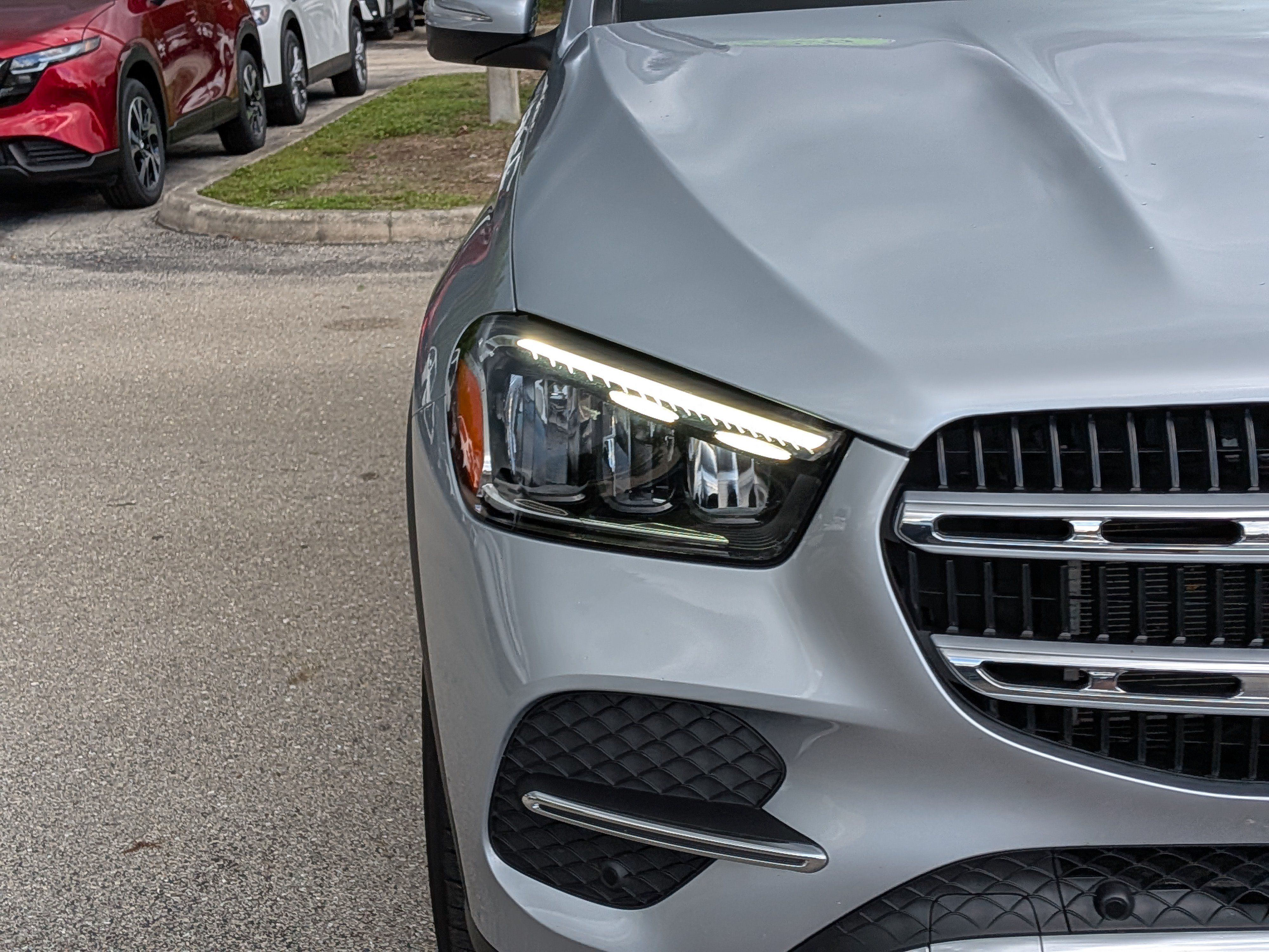 Used 2026 Mercedes-Benz GLE 350 4MATIC w/ Winter Package image 10