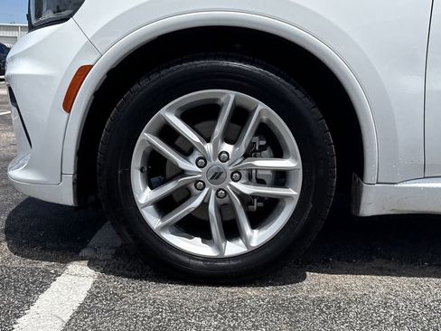 Used 2023 Dodge Durango GT RWD image 9