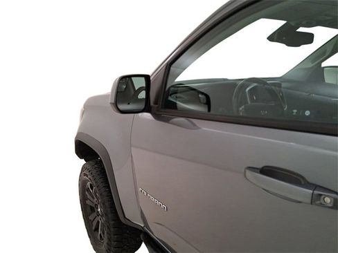 Used 2020 Chevrolet Colorado ZR2 w/ ZR2 Dusk Special Edition image 10