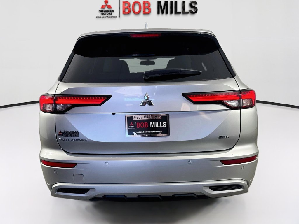 Used 2024 Mitsubishi Outlander SEL FWD image 6