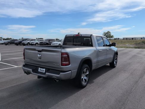 Used 2019 RAM 1500 Laramie w/ Sport Appearance Package AWD/4WD image 7