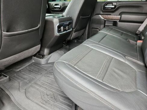 Used 2022 GMC Sierra 2500 Denali w/ Denali Ultimate Package AWD/4WD image 16