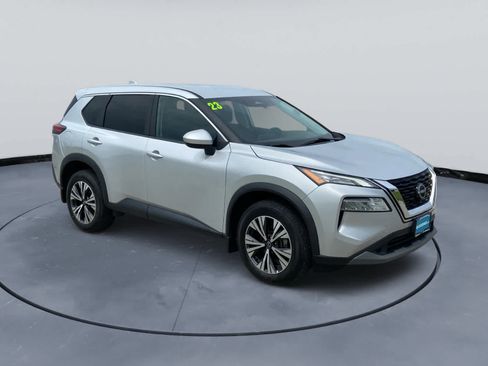 Used 2023 Nissan Rogue SV AWD/4WD image 10