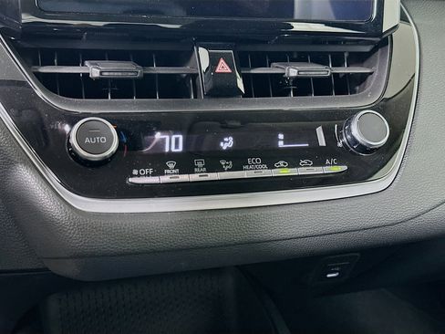 Used 2023 Toyota Corolla LE w/ Carpet Mat Package (TMS) image 23