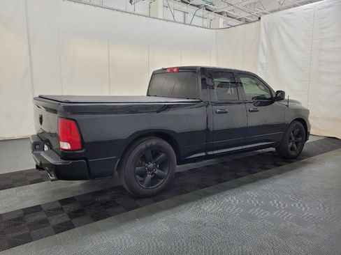 Used 2018 RAM 1500 Express w/ Black Ram 1500 Express Group AWD/4WD image 10