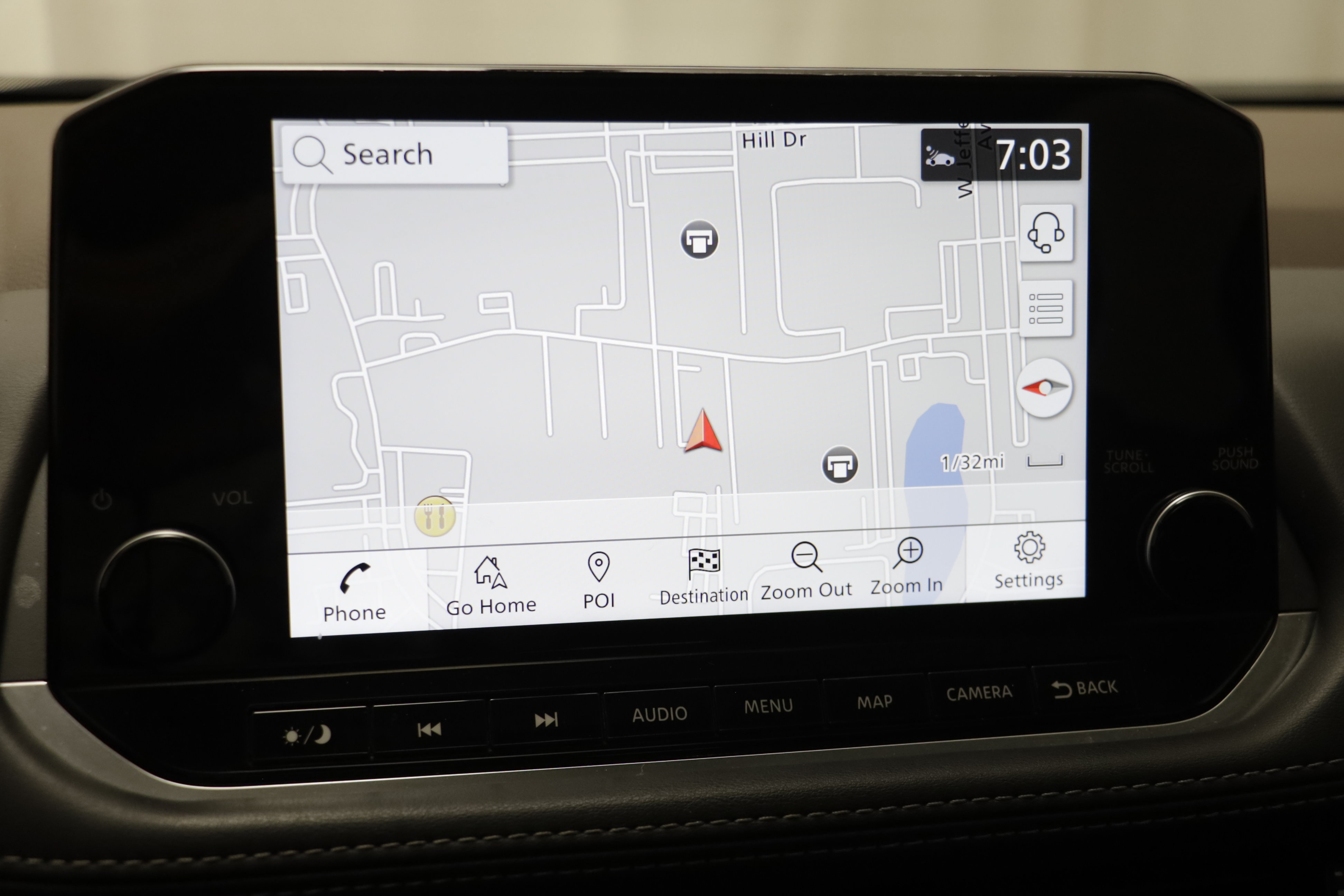 Used 2023 Nissan Rogue SL AWD/4WD image 9