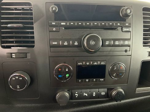 Used 2013 GMC Sierra 2500 SLE w/ SLE Preferred Package image 22