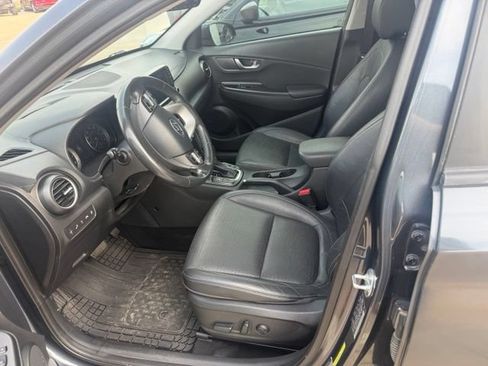 Used 2019 Hyundai Kona Ultimate AWD/4WD image 2