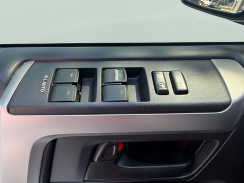 Used 2013 Toyota 4Runner Limited AWD/4WD image 23