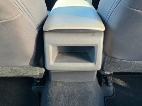Used 2021 Toyota Camry LE FWD image 38