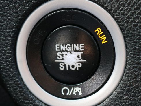 Used 2022 Dodge Charger R/T w/ Driver Convenience Group image 9