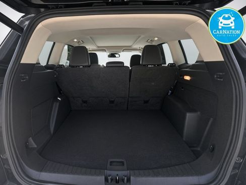 Used 2019 Ford Escape Titanium AWD/4WD image 9