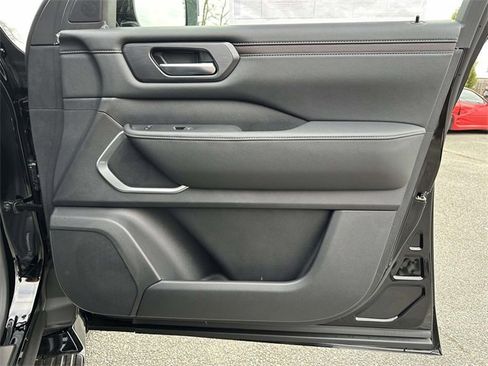 New 2026 Nissan Armada Platinum Reserve image 8