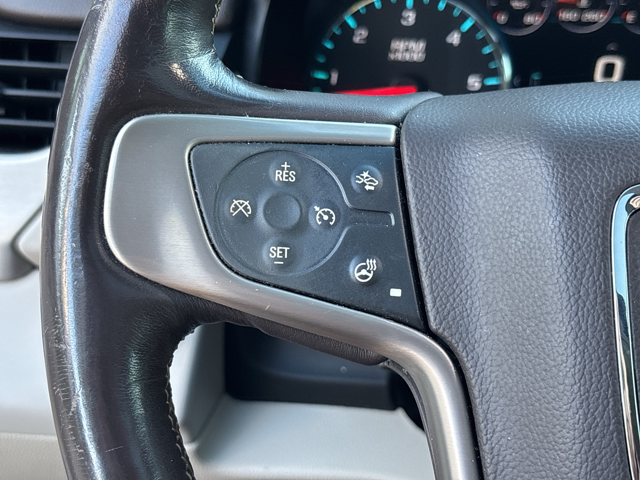 Used 2018 GMC Yukon Denali w/ Denali Ultimate Package RWD image 19