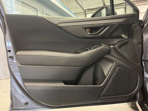 Certified 2025 Subaru Legacy image 9