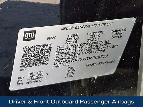 Used 2024 Chevrolet Suburban Z71 w/ Z71 Off-Road Package AWD/4WD image 30