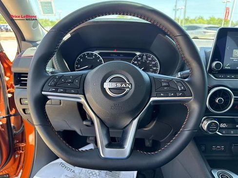 Used 2025 Nissan Sentra SR FWD image 20