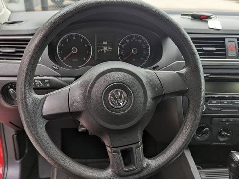 Used 2014 Volkswagen Jetta SE image 11