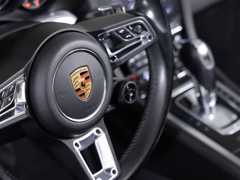 Used 2019 Porsche 911 Turbo image 29