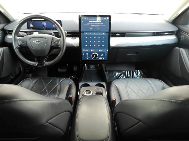 Used 2023 Ford Mustang Mach-E Select RWD image 3
