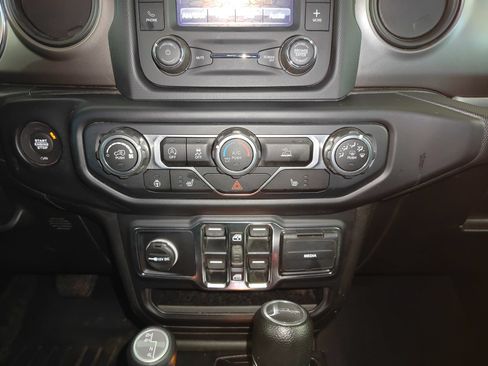 Used 2020 Jeep Gladiator Sport w/ Quick Order Package 24S AWD/4WD image 19