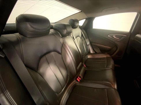 Used 2017 Chrysler 200 Limited Platinum w/ Mopar Interior Package FWD image 23