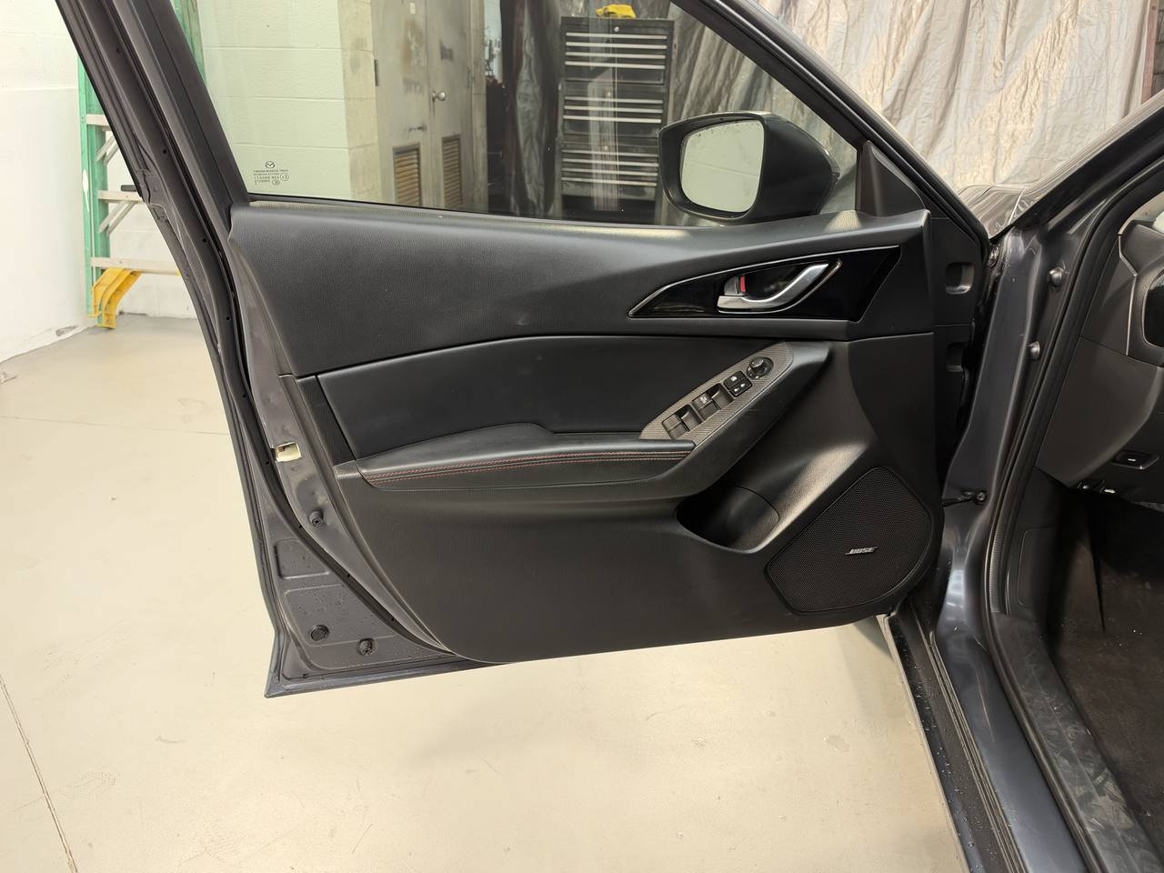 Used 2014 MAZDA MAZDA3 s Grand Touring w/ Technology Package FWD image 20