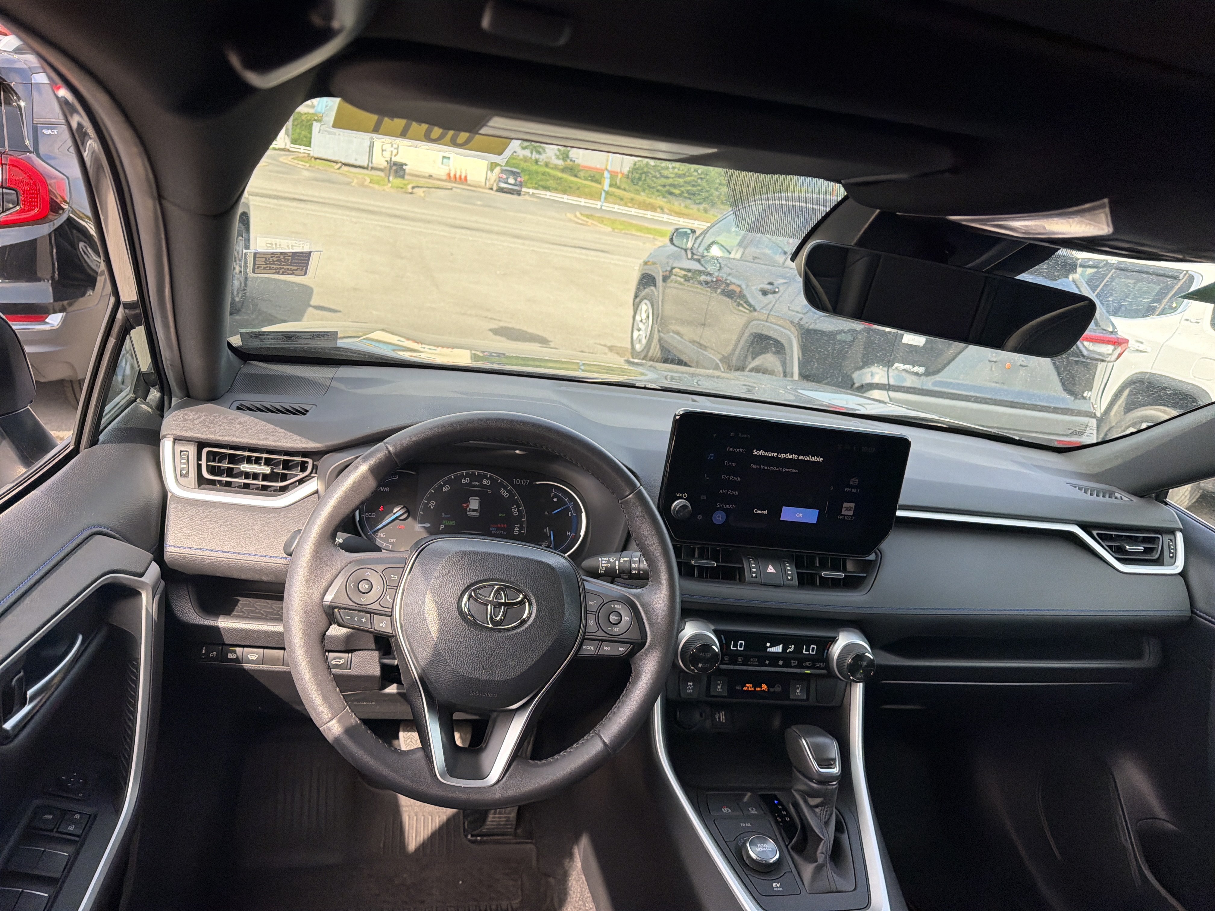 Used 2023 Toyota RAV4 XSE w/ XSE Grade Weather Package AWD/4WD image 15