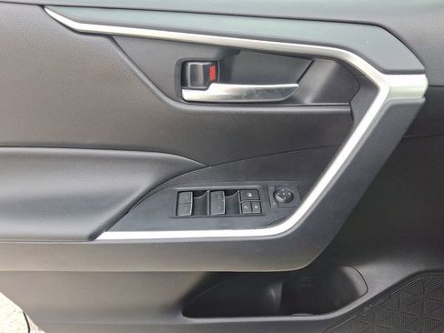 Used 2024 Toyota RAV4 XLE image 12