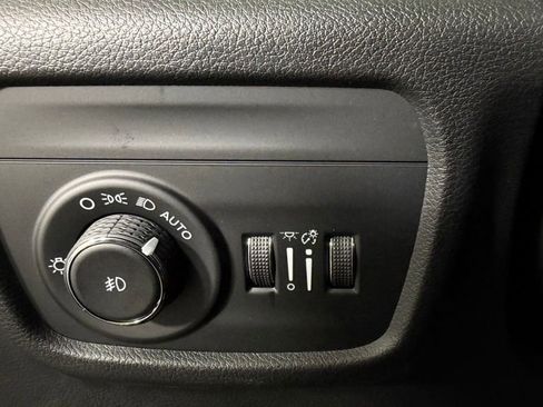 New 2026 Jeep Grand Cherokee L Limited AWD/4WD image 18
