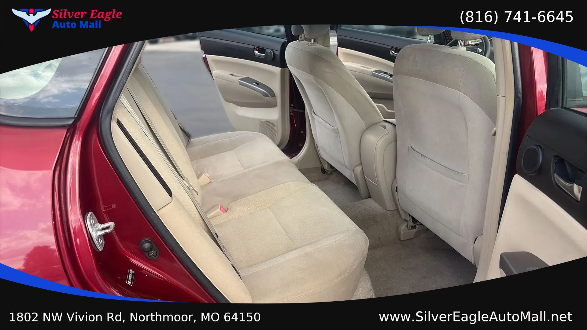 Used 2005 Toyota Prius w/ Pkg 6 FWD image 11