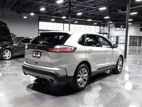 Used 2019 Ford Edge Titanium AWD/4WD image 7