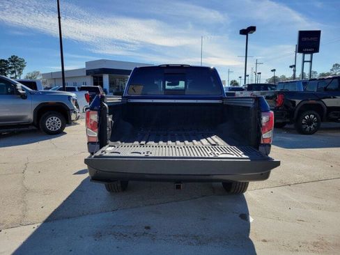 Used 2021 Nissan Titan PRO-4X w/ Pro-4x Convenience Package image 7