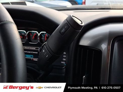 Certified 2018 Chevrolet Silverado 1500 LT w/ All Star Edition image 17