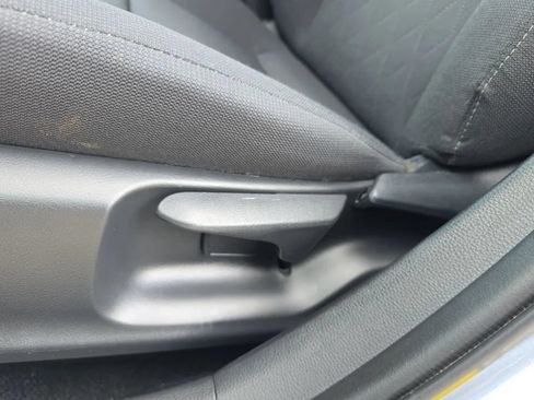 Used 2023 Toyota Corolla LE FWD image 14