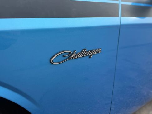 Used 2009 Dodge Challenger R/T image 13