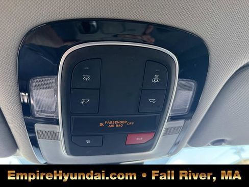 Used 2023 Hyundai Santa Fe SEL image 26