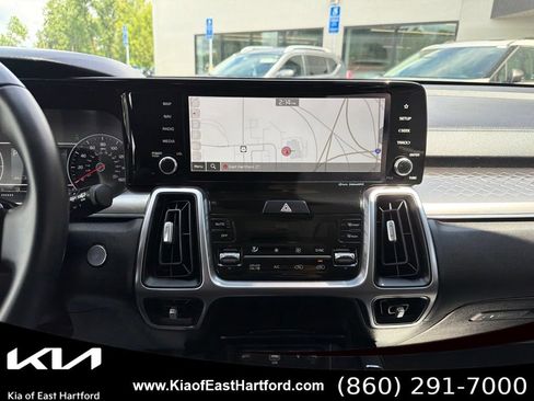 Certified 2023 Kia Sorento EX AWD/4WD image 27