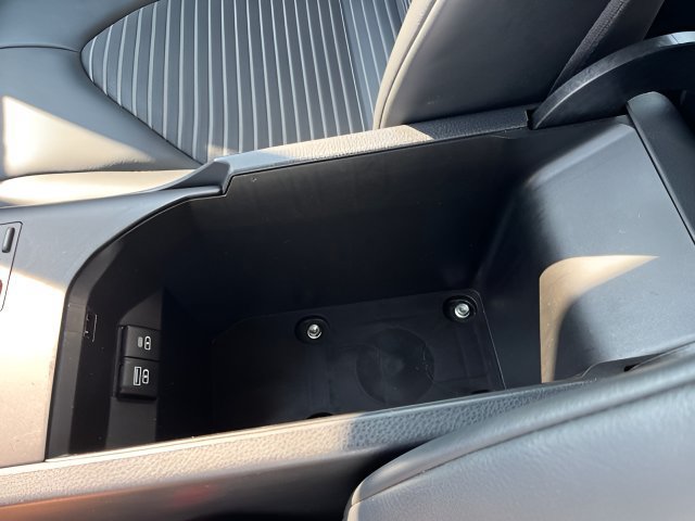Used 2024 Toyota Camry SE FWD image 22