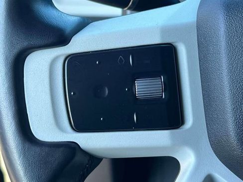 Used 2023 Land Rover Defender 110 S image 22