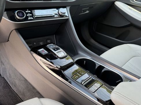 Used 2022 Hyundai Sonata Limited image 20