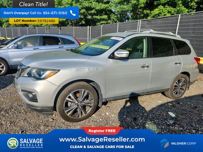 Used 2017 Nissan Pathfinder SV