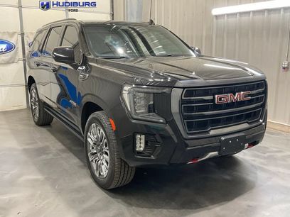 Used 2023 GMC Yukon AT4 w/ LPO, Floor Liner Package