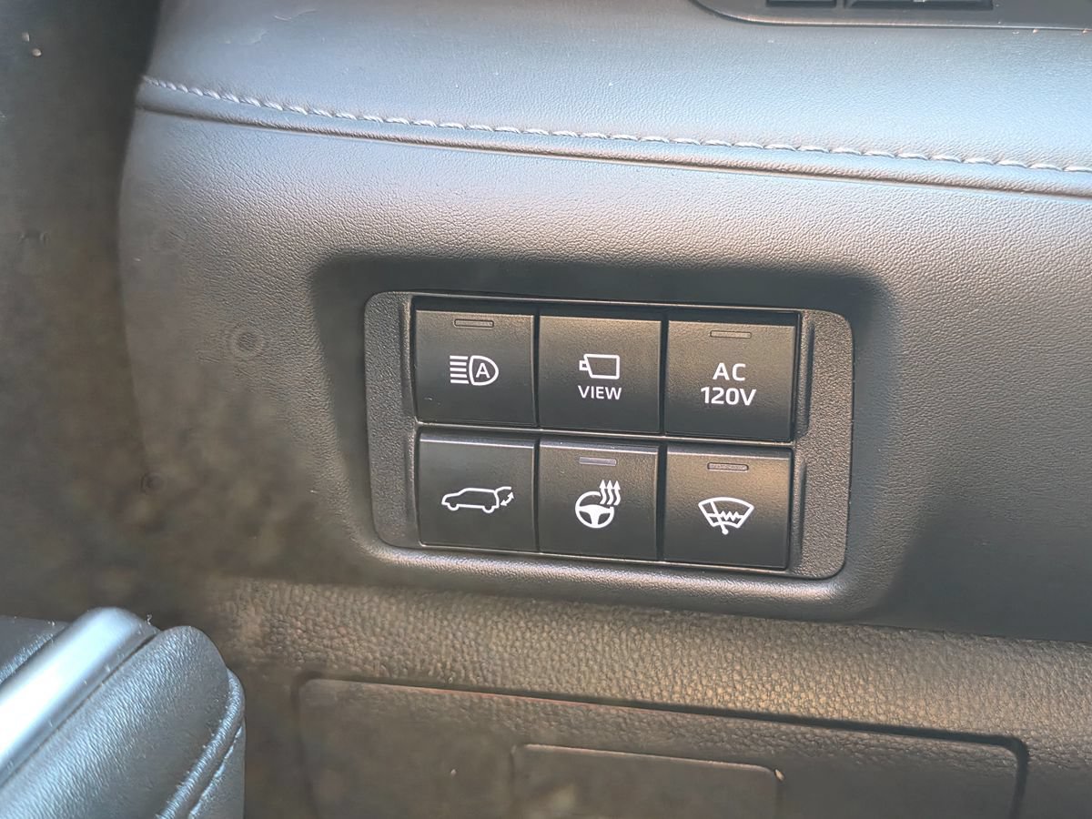 Used 2021 Toyota Highlander Platinum AWD/4WD image 56