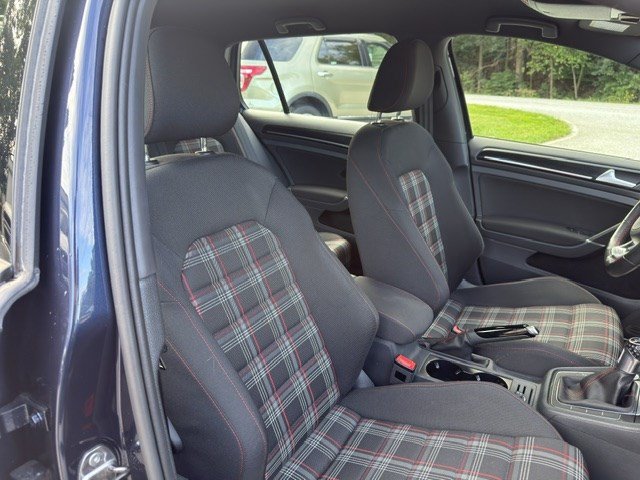 Used 2017 Volkswagen GTI Sport FWD image 12