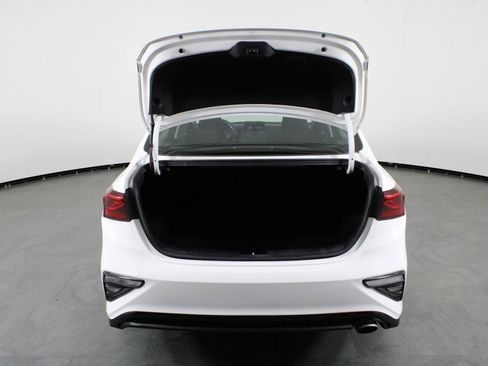 Used 2019 Kia Forte S w/ S Premium Package image 16