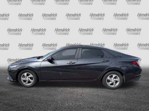 Used 2021 Hyundai Elantra SE image 7